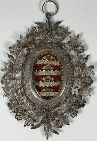 Spectacular theca with relics of 4 Franciscan Martyr Saints of China &amp; Vietnam: St. Gabriel Taurin Dufresse, St. Ignatius Delgado, St. Fran&ccedil;ois-R&eacute;gis Clet &amp; St. Giovanni of Triora 中華殉道聖人