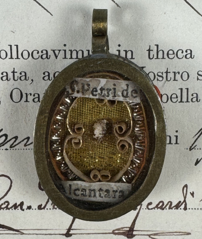 1910 Documented reliquary theca with relic of St. Peter of Alc&aacute;ntara, O.F.M.