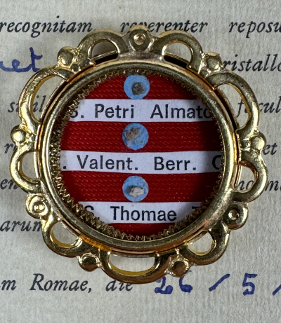 1991 Documented reliquary with relics of 3 Martyrs of Vietnam: St. Peter Almat&oacute; Ribera, St. Valentine Berrio-Ochoa &amp; St. Thomas Toan